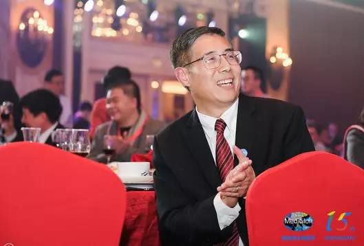 EBET易博生物医药CEO陈春麟博士