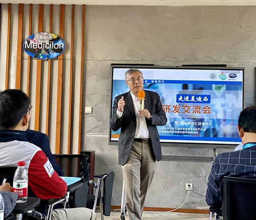 EBET易博首创人&CEO陈春麟博士