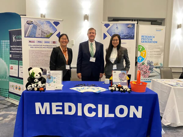 从左至右依次为：：Cindy-Chen、、Karsten-Holm博士、、Yan-Zhou博士.jpg